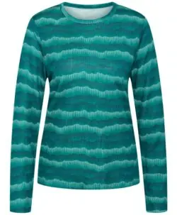 Myk og varm genser med nordlys mønster fra ColorWool Merino i en stødig kvalitet. Det er tynn bambusviskose innerst og fin merinoull ytterst, en kvalitet vi anbefaler til ekstra sensitiv hud. Laget av 50% merinoull, 45% bambusviskose og 5% polyamid. Sertifisert med Standard 100 fra OEKO-TEX®.