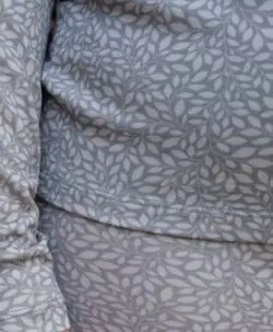 ColorWool Merino dame genser ull/bambusviskose blader gråstein nærbilde