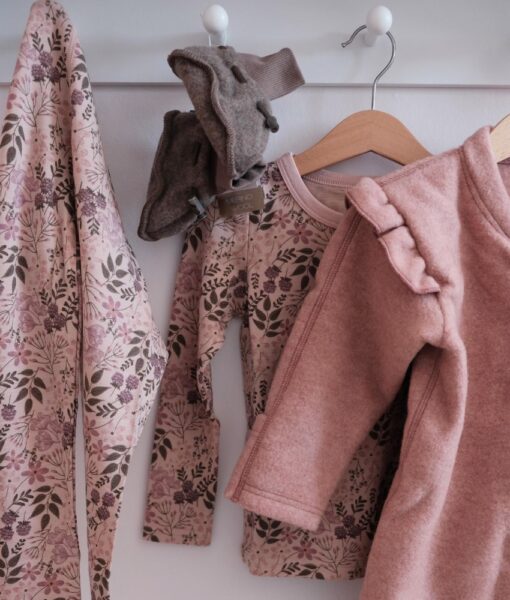 Hust&Claire genser ull/bambusviskose blomster og blader Rose Cloud - Image 2