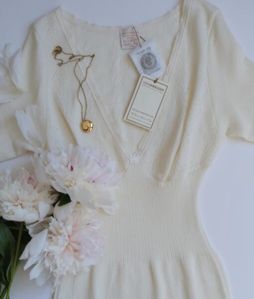 Vera & William Dame Vintage Pointelle t-skjorte i merinoull og silke champagne