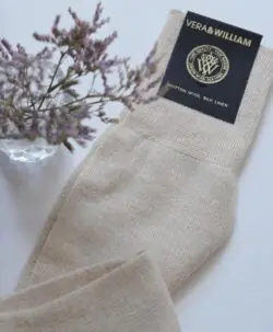 Vera & William Dame lårstrømper i kashmir og silke beige