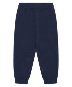 Myk joggebukse med lommer og knyting fra Hust&Claire i 50% merinoull, 45% bambusviskose og 5% polyamid. Det er myk bambusviskose innerst mot huden og ull på utsiden som luner godt. Dette er en ullkvalitet som er fin for sensitiv hud. Sertifisert med Standard 100 fra OEKO-TEX®.