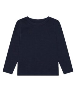 Varm og myk genser fra Hust&Claire laget av 95% merinoulll og 5% polyamid. Dette er en myk, stødig og slitesterk ullkvalitet som holder seg fint vask etter vask. Sertifisert med Standard 100 fra OEKO-TEX®.