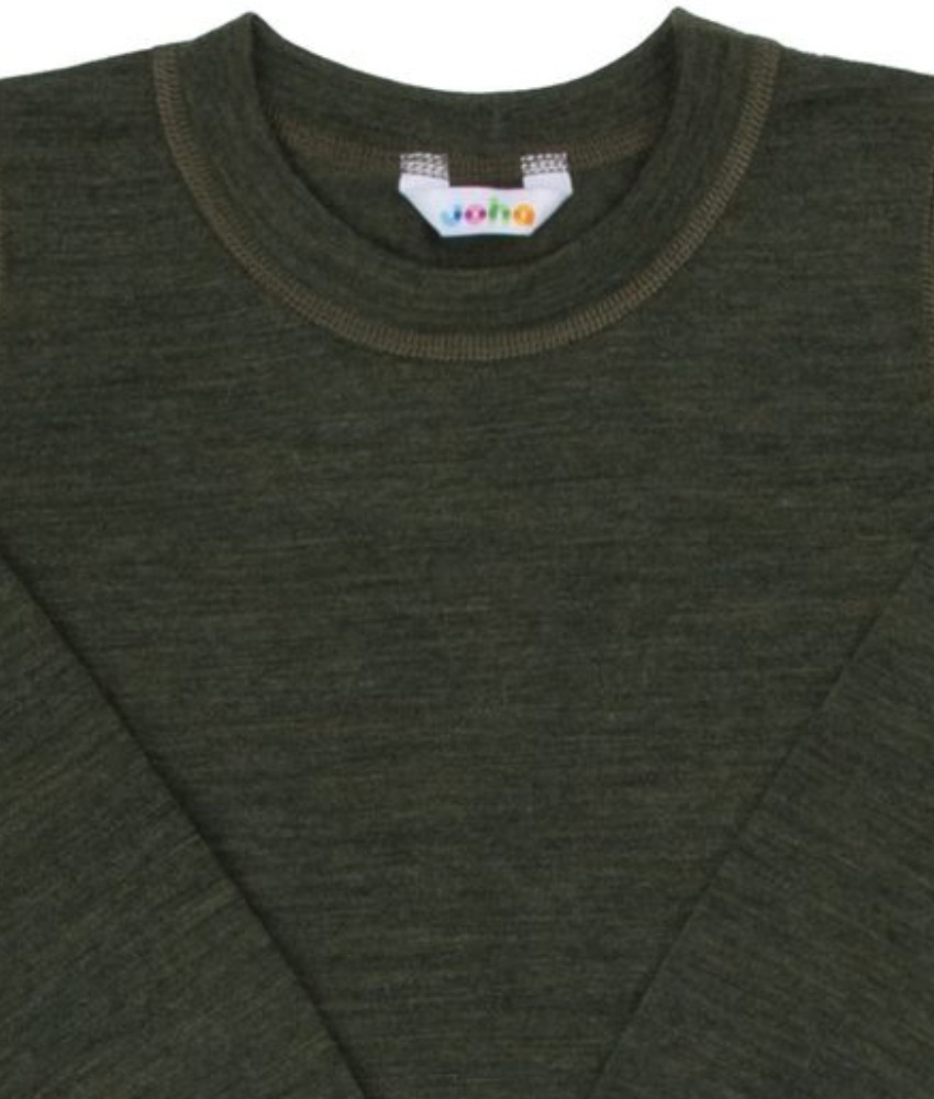 Ullgenser fra Joha i 100% ren ny merinoull. Stødig og fin kvalitet. Kan maskinvaskes på ullprogram 40°C. Produsert i Europa. Sertifisert med Standard 100 fra OEKO-TEX® og Woolmark Pure New Wool.