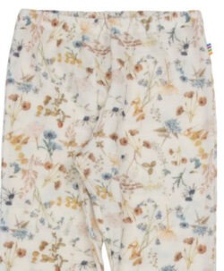 Ullongs fra Joha i en myk og litt luftigere ullkvalitet laget av 100% merinoull. Nydelig mønster med blomster. Kan maskinvaskes på ullprogram 40°C. Produsert i Europa. Sertifisert med OEKO-TEX® Standard 100 og Woolmark Pure New Wool.