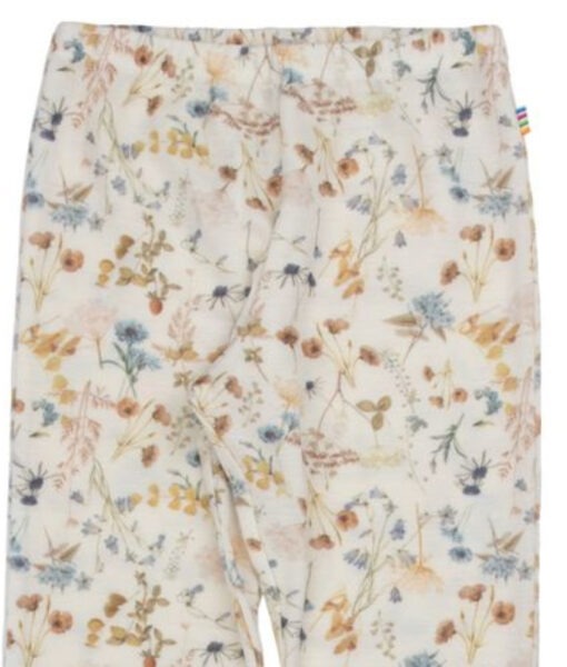 Ullongs fra Joha i en myk og litt luftigere ullkvalitet laget av 100% merinoull. Nydelig mønster med blomster. Kan maskinvaskes på ullprogram 40°C. Produsert i Europa. Sertifisert med OEKO-TEX® Standard 100 og Woolmark Pure New Wool.