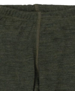 Longs fra Joha i 100% ren ny merinoull. Stødig og fin kvalitet. Kan maskinvaskes på ullprogram 40°C. Produsert i Europa. Sertifisert med Standard 100 fra OEKO-TEX® og Woolmark Pure New Wool.
