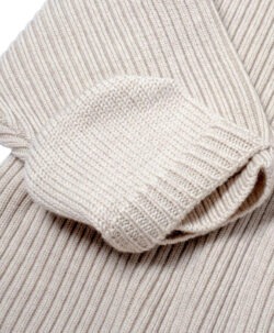 Alternative view of Lillelam sovepose ribb lys beige