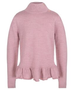 Rosa strikket ullgenser fra Vilje & Ve med høy hals og knappedetaljer, komplettert med en sjarmerende rysjekant nederst. Perfekt for en varm og stilig look og er superfin til Aspen strikket bukse.