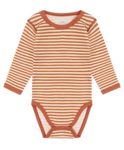 Hust & Claire body
